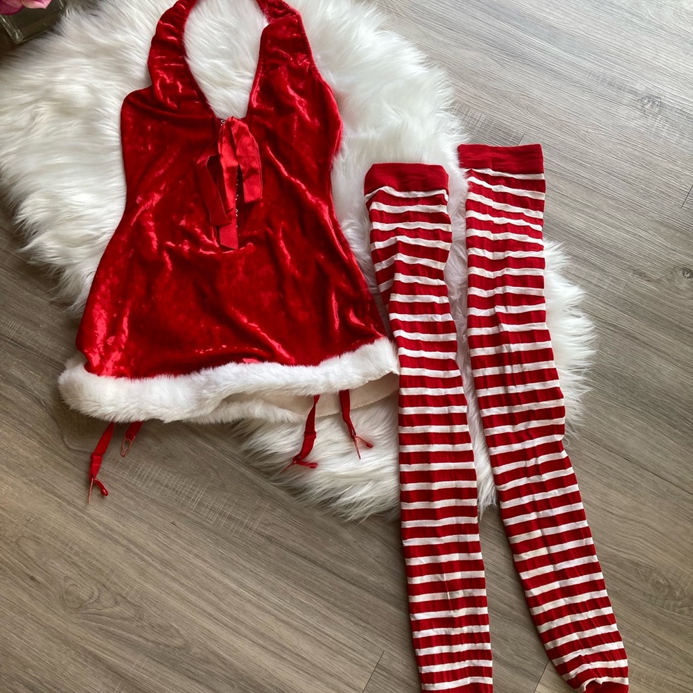 Leg Avenue Sexy Santa’s Little Helper Costume Red Velvet Chemise S/M